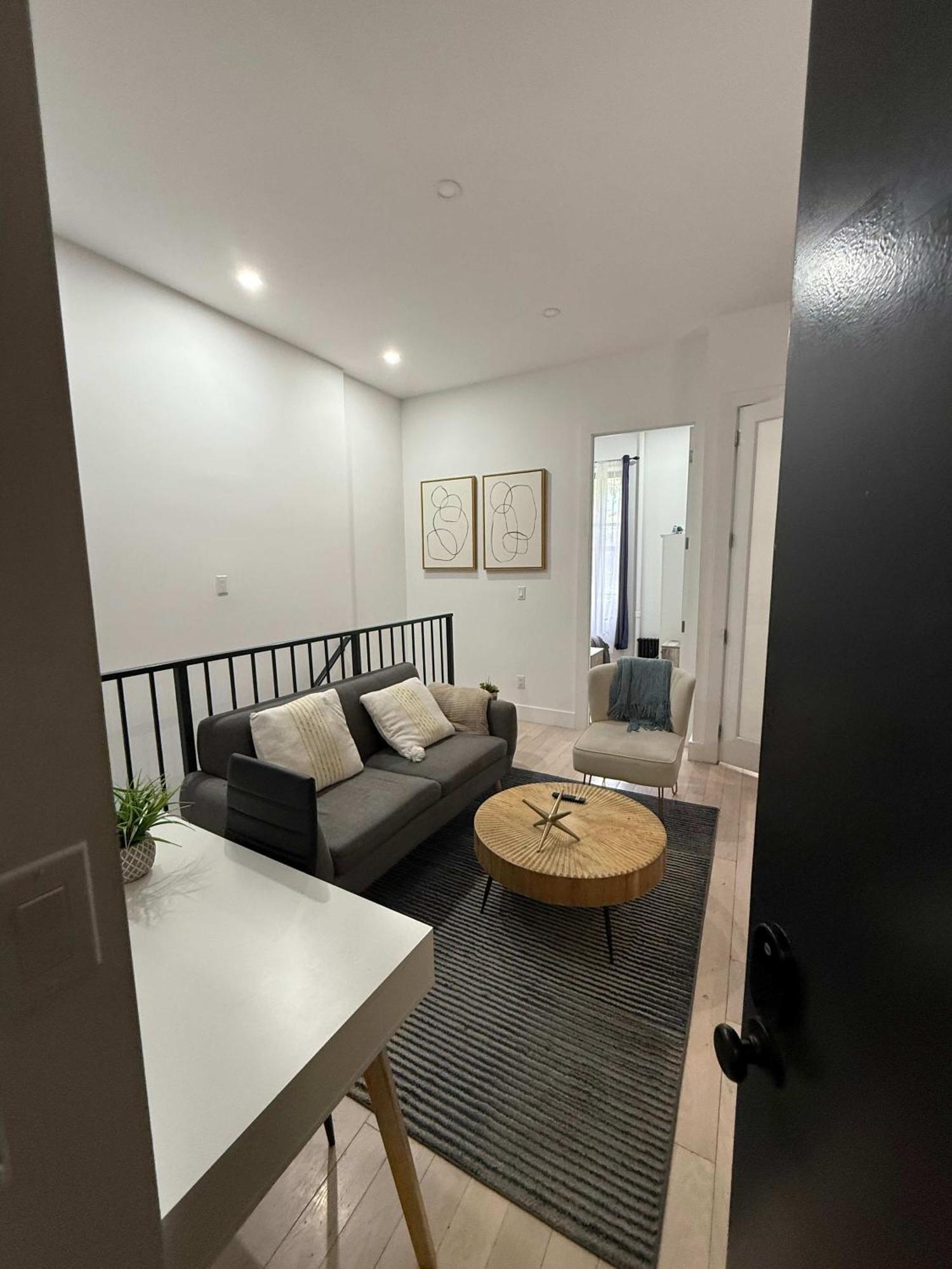 Appartement 170-g 3br Duplex With Private Yard In E Village