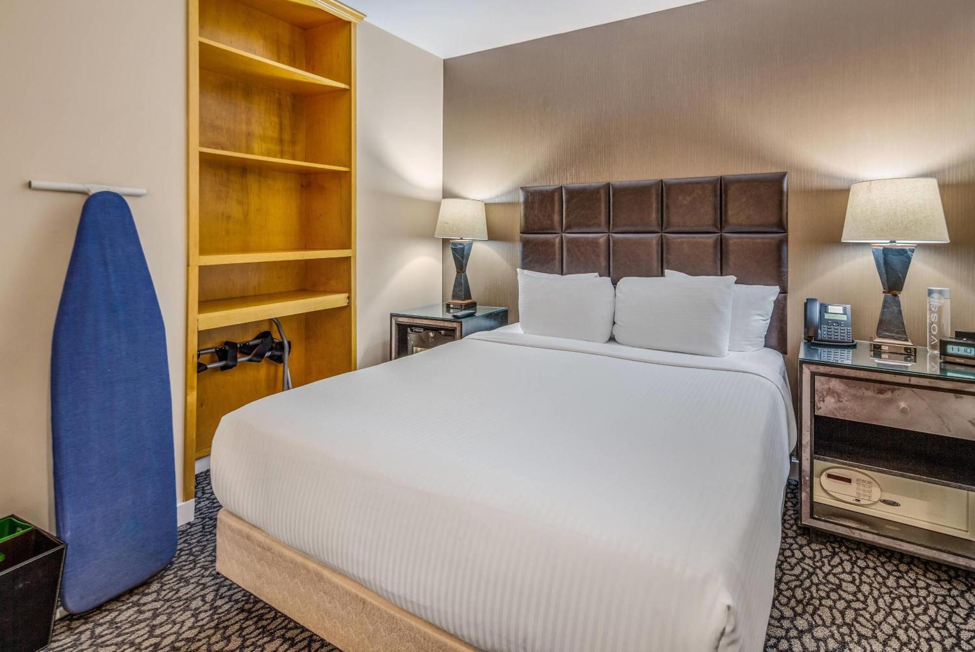 The Historic Blue Angel Lexington Ave, Ascend Collection 3* New York