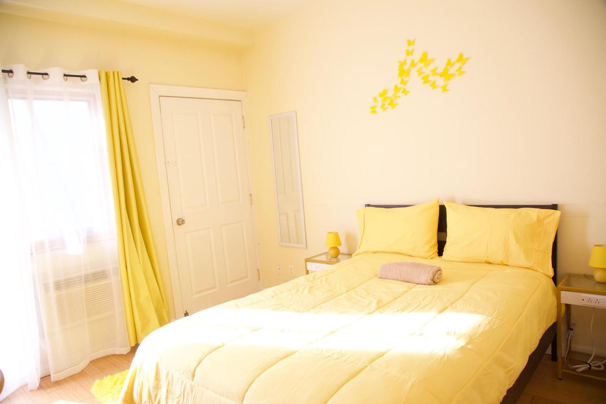 Brightonbeach3-room W & Balcony New York