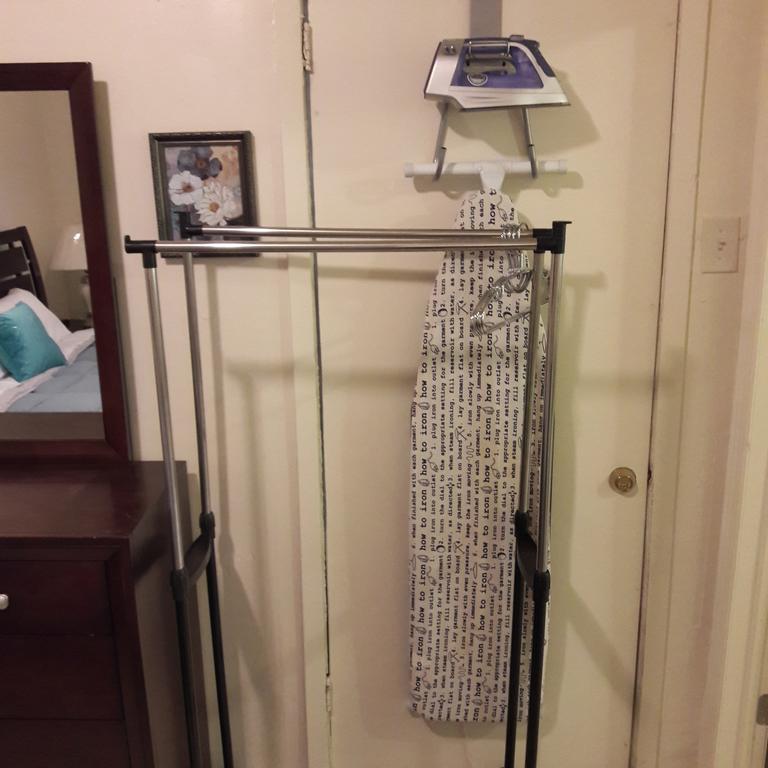 Studio And 1 Bedroom - Bronx Appartement