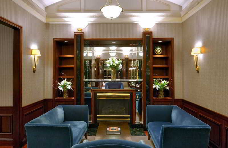 Avalon 4*