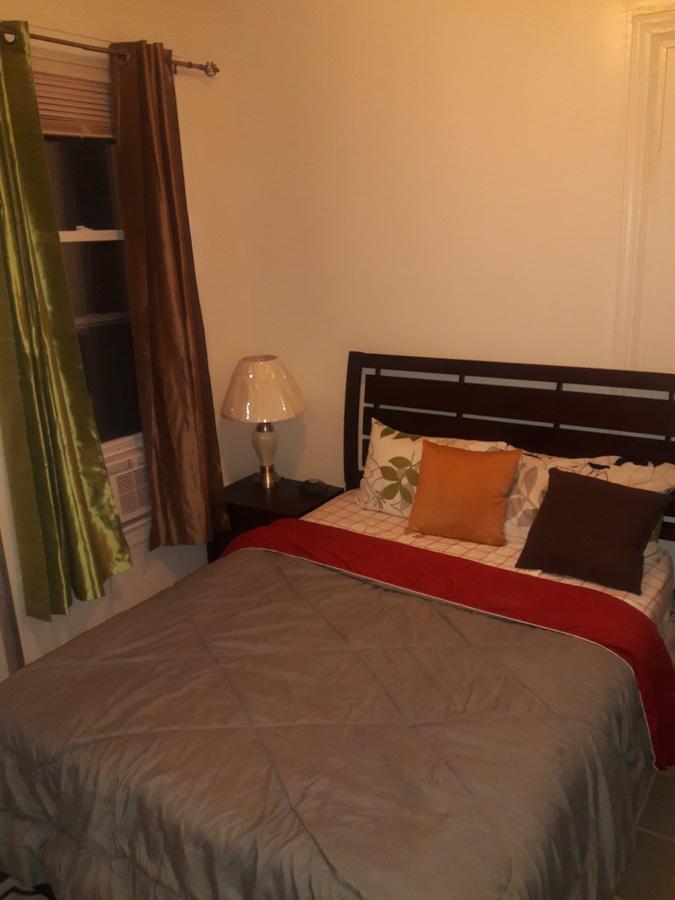 Studio And 1 Bedroom - Bronx *