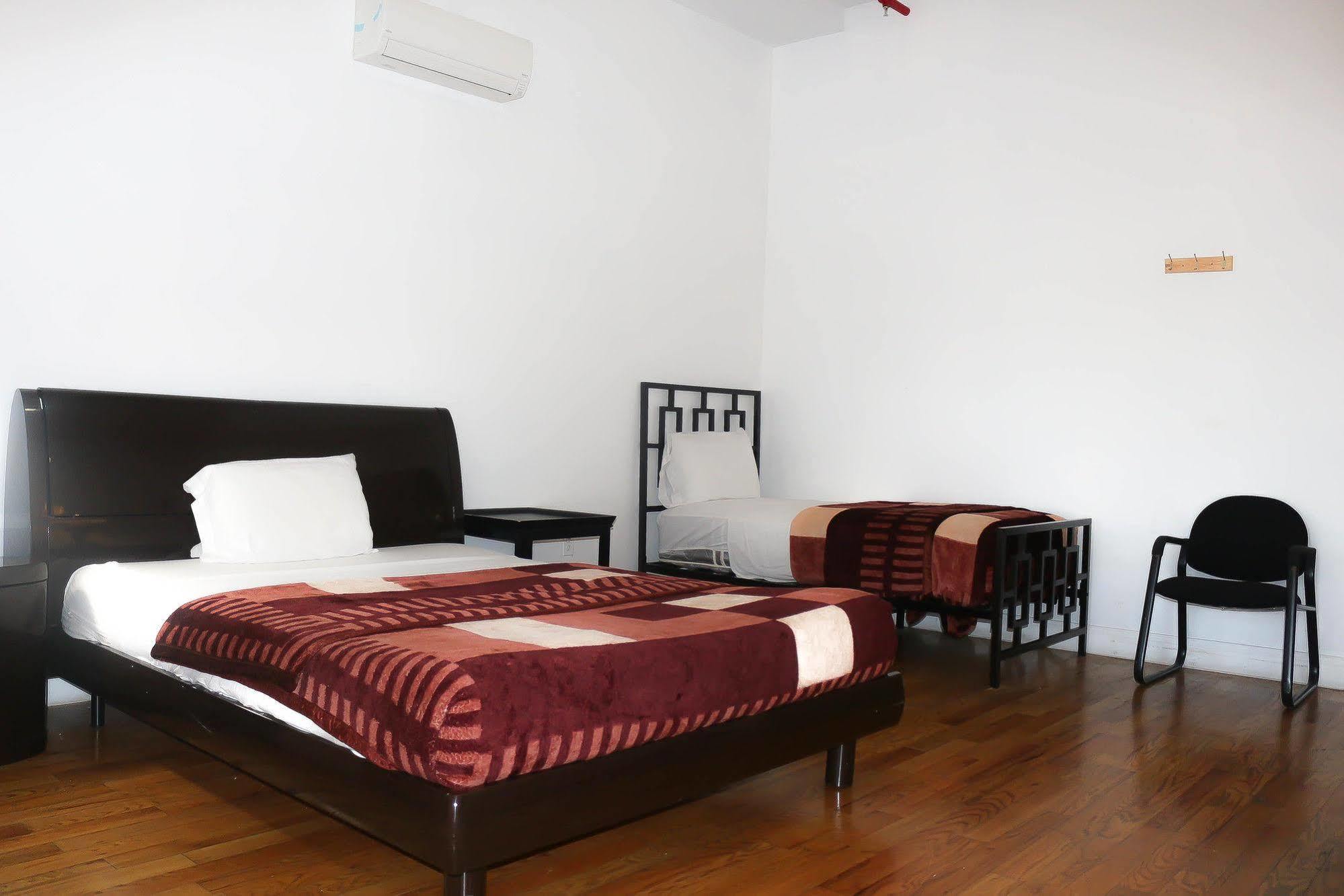Ny Moore Auberge de jeunesse *