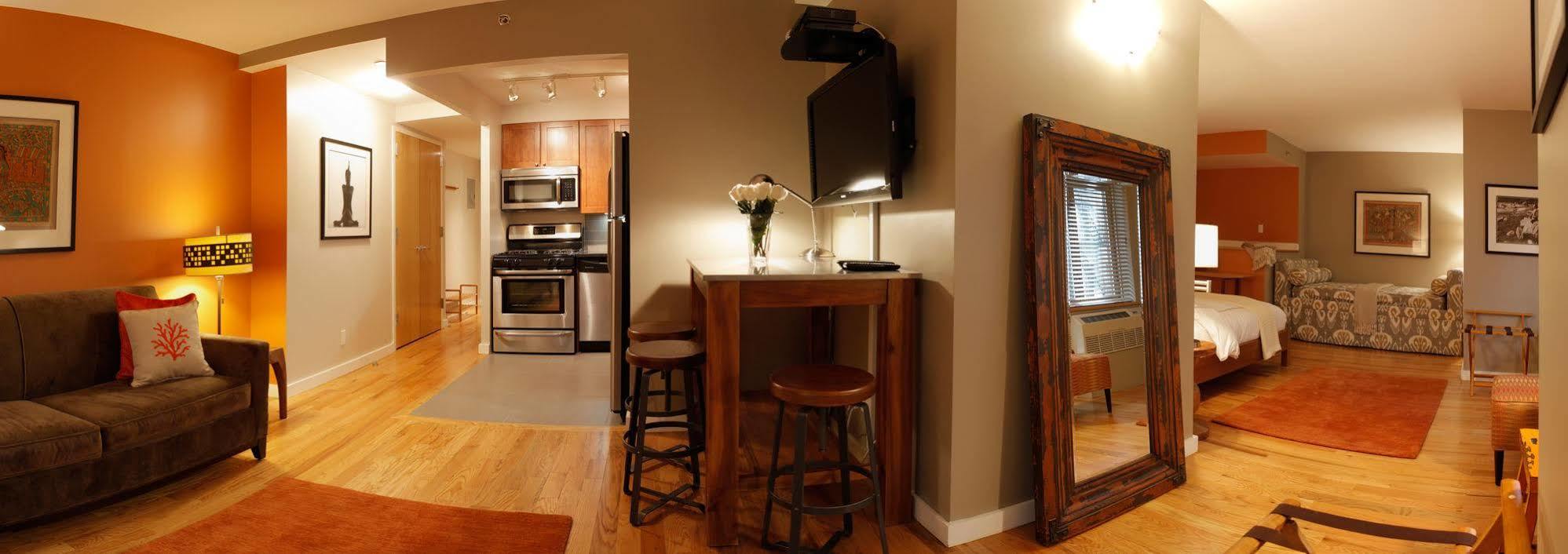 Sanctuary Nyc Retreats Pensión 4*
