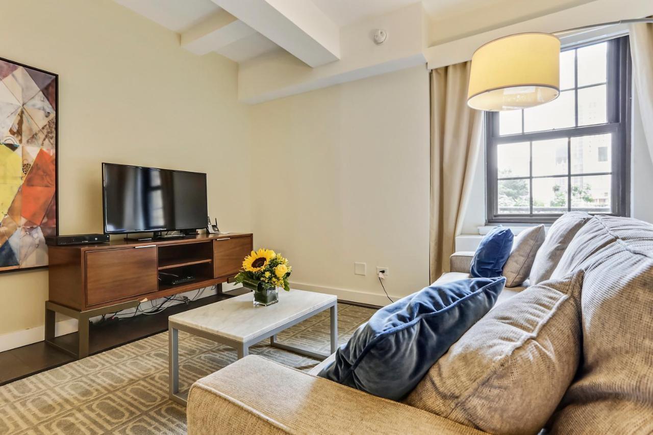 The Beekman Tower Appartement