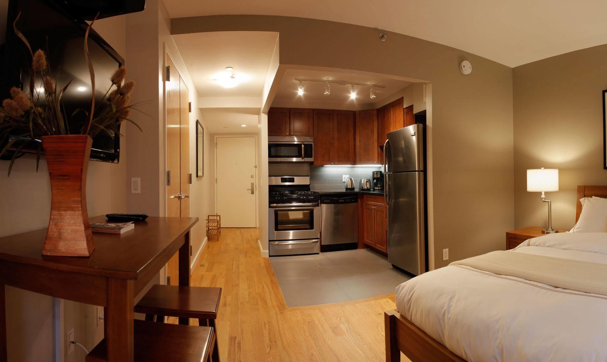 Sanctuary Nyc Retreats Pensión 4*