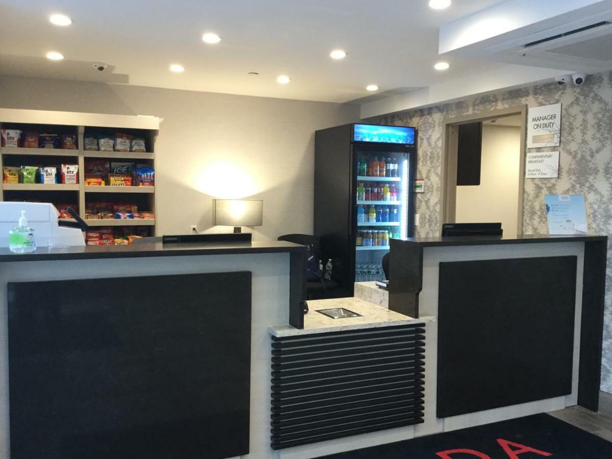 Ramada By Wyndham Bronx Terminal Hotel Nueva York