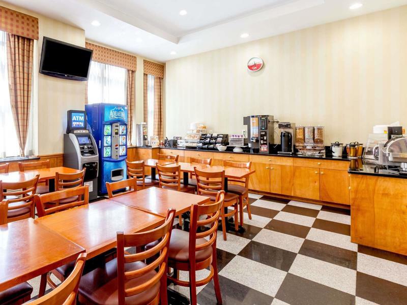 Royal Hotel 2*
