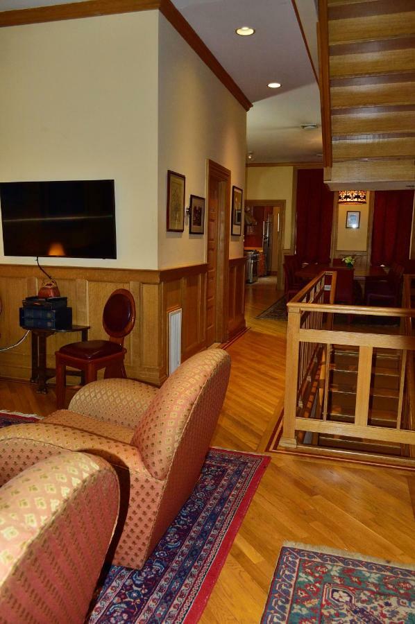Hébergement de vacances Harlem Jazz Getaway Mansion. *