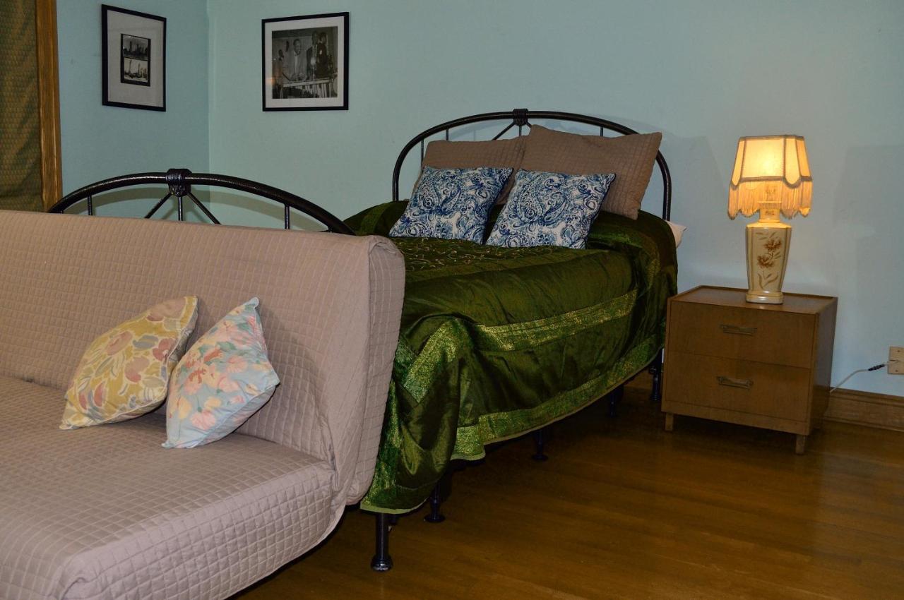 Harlem Jazz Getaway Mansion. Hébergement de vacances New York
