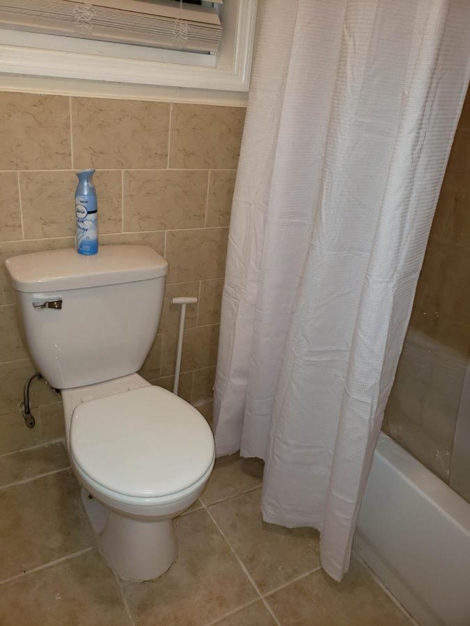 Brooklyn 3 Bedroom 1 Bathroom 8 Minutes To Subway 30 Minutes To Manhattan Appartement New York