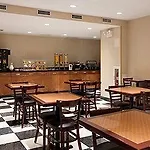 Woodside Motor Inn