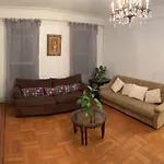 Cozy 2 bedroom apartment in Queens
