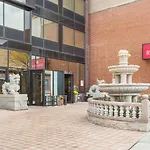 Ramada By Wyndham Flushing Queens