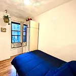 2 Bedrooms Apartment 1 Stop From Manhattan - Free Parking And First Floor !