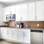 Amazing Midtown W 1Br W Gym Nr Times Sq Nyc-650