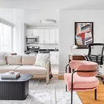 Uws 1Br W Gym Doorman Nr Julliard Nyc-832