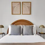 Airy Midtown E 1Br W Doorman Nr Un Nyc-894