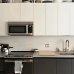 Central Park Apartment With Stunning Nyc Skyline View