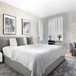 Stylish 1Bd Near Bryant Park With Washer And Dryer