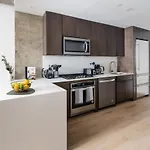 Chic And Spacious 2Bd Apt With Washer And Dryer In Unit