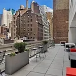 Stylish 1Bd Near Bryant Park With Washer And Dryer