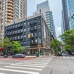 403-2E Newly Renovated Studio Ues