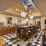 Hampton Inn Manhattan/Downtown- Financial District