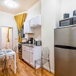 Cozy 2Bd Stylish Home For Rent