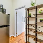 Cozy 2Bd Stylish Home For Rent