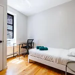 Park Side Living, City Style