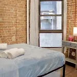 Times Square Manhattan New York 2Br Apartment!