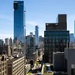 Courtyard By Marriott New York Manhattan / Soho