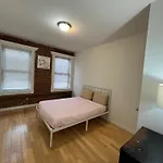 Modern Apartment By Central Park 3Br