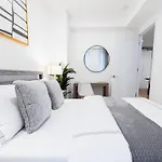 13-2 I Brand New Luxury 2Br Prime Union Square
