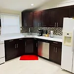 Dreamy 3 Bedroom 2 Baths Master