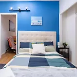 Charming 2 Bd Unit In Central Manhattan