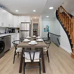 Sophisticated 4 Bedroom Duplex With Private Rooftop
