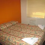 Fresh Hotel & Hostel