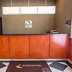 Howard Johnson Long Island City