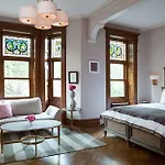 Arlington Place Bed & Breakfast