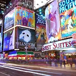 Steps To Times Square, Broadway And Restaurants