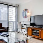 Global Luxury Suites At Ritz Plaza