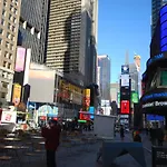 Time Square Time