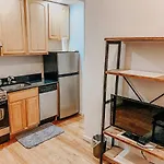 Central Park Charming Apartment
