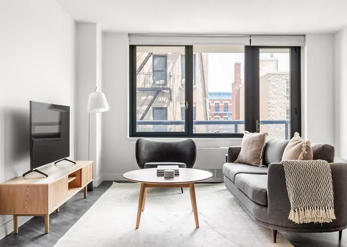 E Village 1Br W Wd Elevator Gym Nyc-889