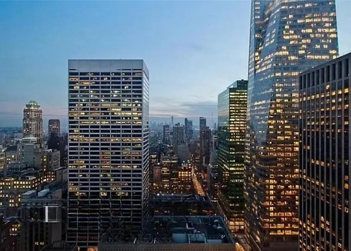 Stylish 1Bd Near Bryant Park With Washer And Dryer