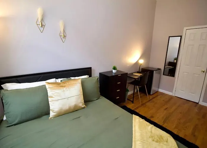 Tuk Ahoy - Emerald Suite 3C With Shared Spaces