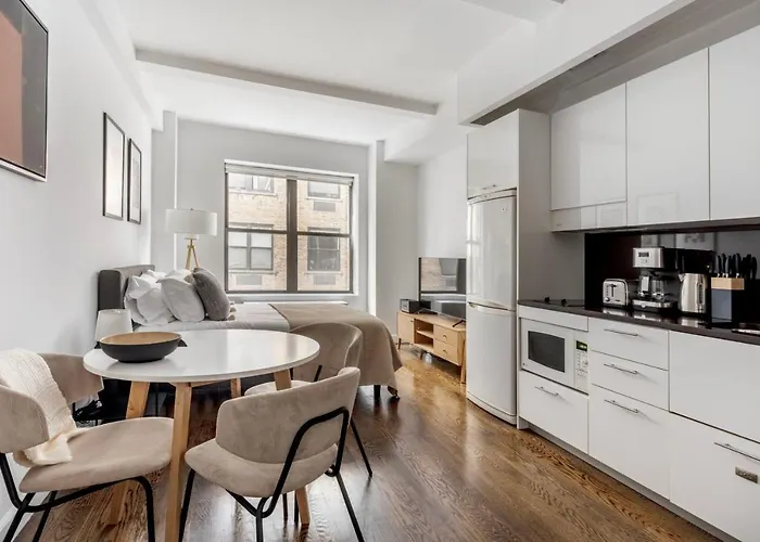 Upper West Side Studio Close To Central Park Nyc-1258