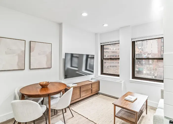 2Bed 1 Bath Cozy Gem Apt